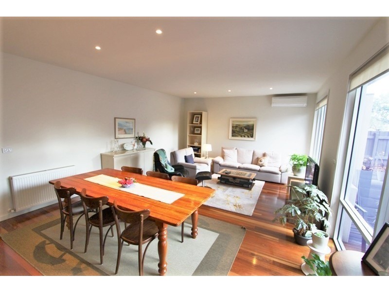 48A Raynes Park Road, Hampton VIC 3188