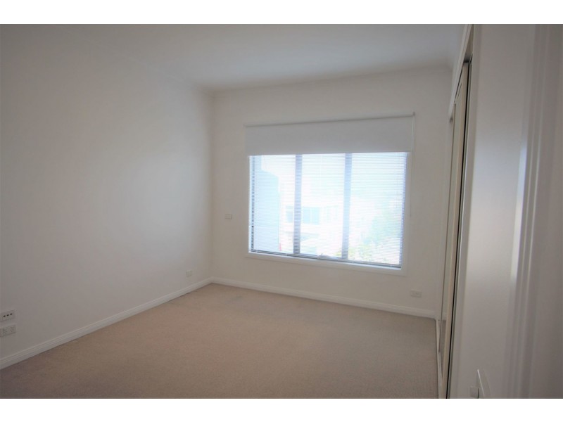36/69 Wellington Street, St Kilda VIC 3182