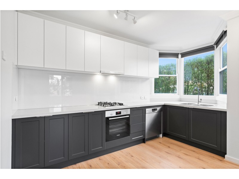 12/1083 Glen Huntly Road, Glen Huntly VIC 3163