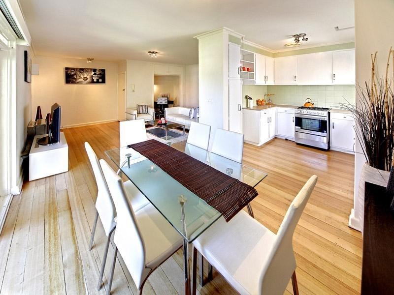 8/199 Ormond Road, Elwood VIC 3184