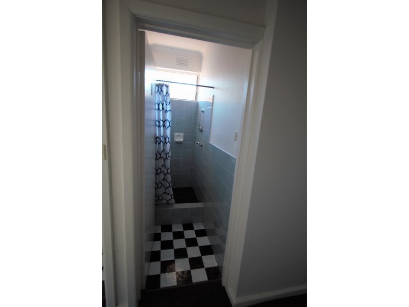 11/148 Glen Huntly Road, Elwood VIC 3184