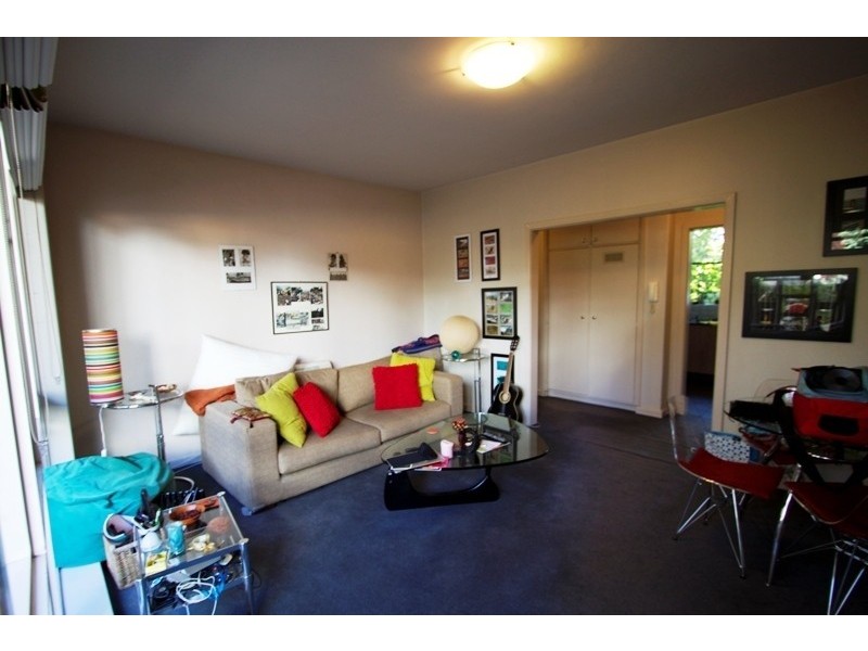 10/133 Brighton Road, Elwood VIC 3184