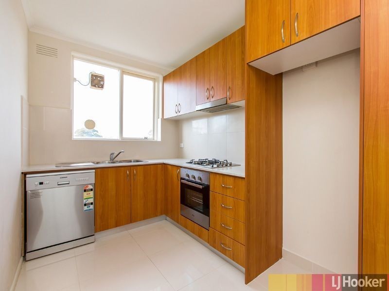 5/87 Coorigil Road, Carnegie VIC 3163