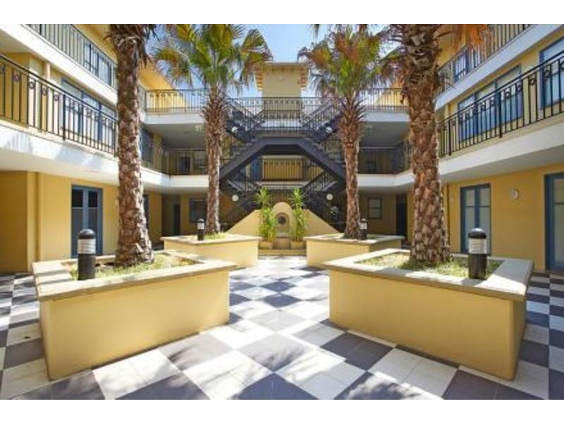 12/1083 Glen Huntly Road, Glen Huntly VIC 3163