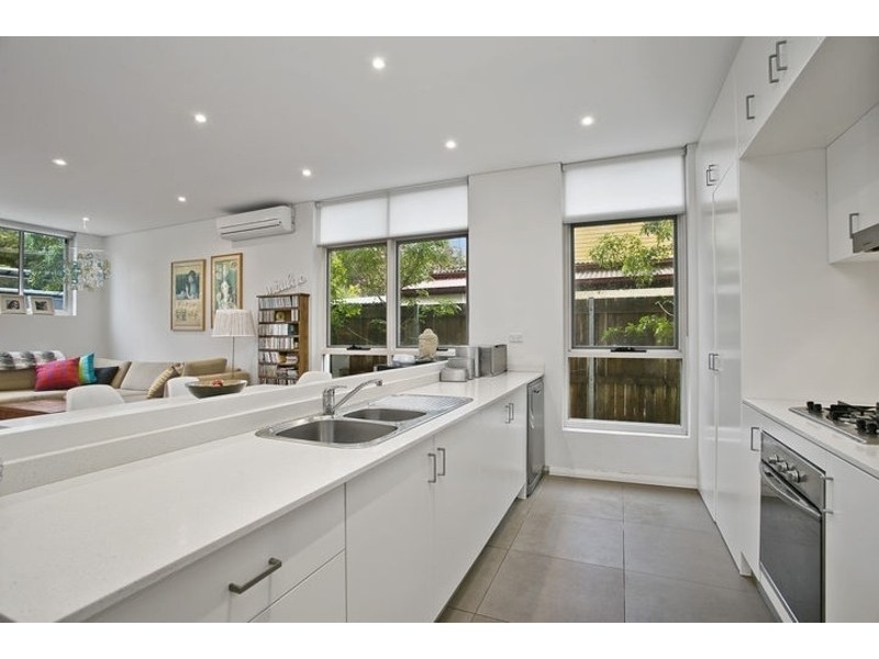 2/28-30 Kingston Road, Camperdown NSW 2050