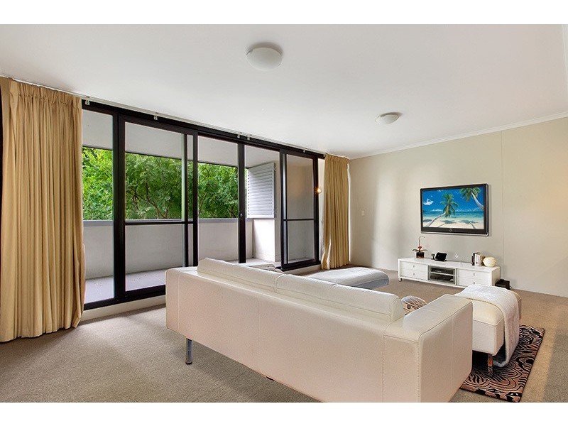 P202/11-15 Power Avenue, Alexandria NSW 2015