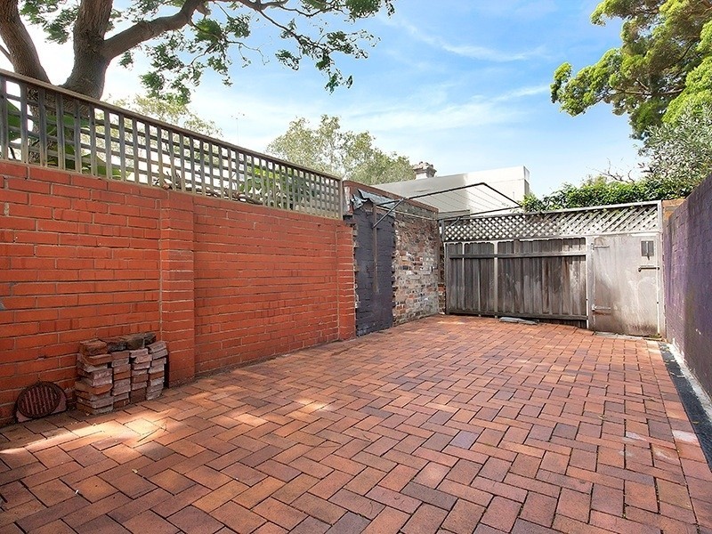 81 Boronia Street, Redfern NSW 2016