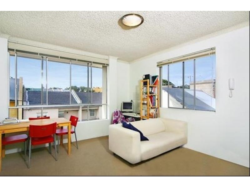 26/12 – 16 Chelsea Street, Redfern NSW 2016