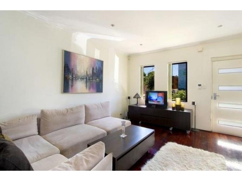 102a Lord Street, Newtown NSW 2042