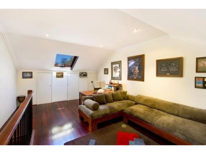 102a Lord Street, Newtown NSW 2042