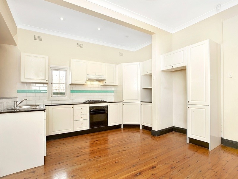 90 Beauchamp Street, Marrickville NSW 2204