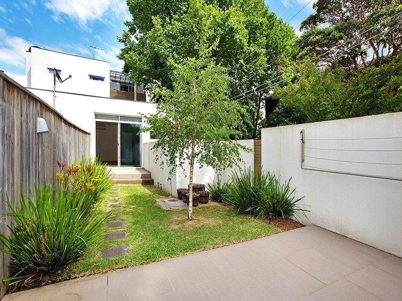 1/28-30 Kingston Road, Camperdown NSW 2050