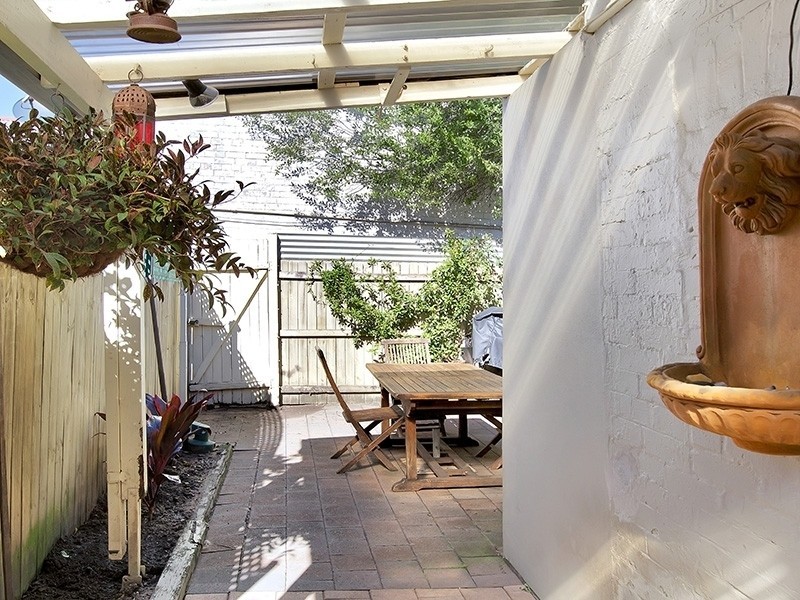 22 Zamia Street, Redfern NSW 2016