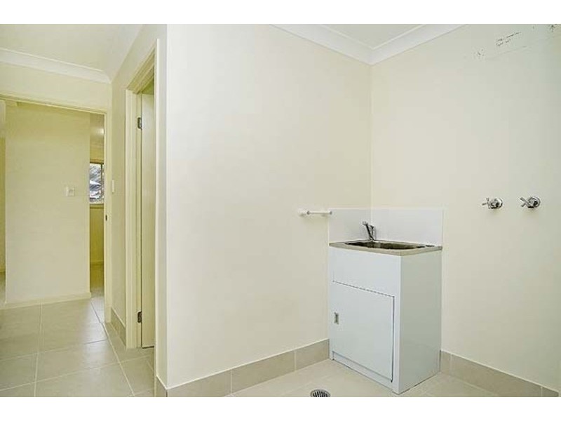 2/10 Amaray Drive, Upper Coomera QLD 4209