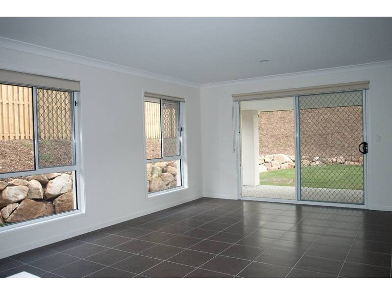 5   Gordon Drive, Upper Coomera QLD 4209