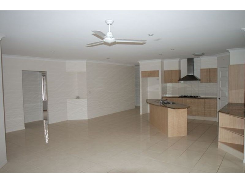 7 Kingair Road, Upper Coomera QLD 4209