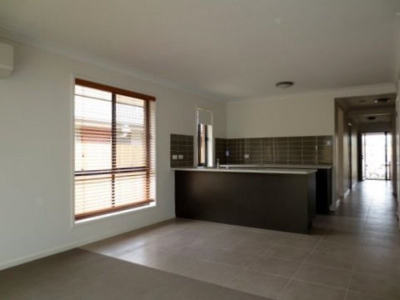 14 Christine Drive, Coomera QLD 4209