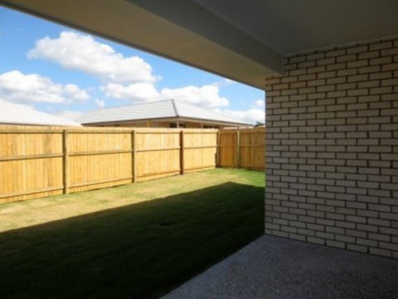 6 Custodian Crescent, Ormeau QLD 4208