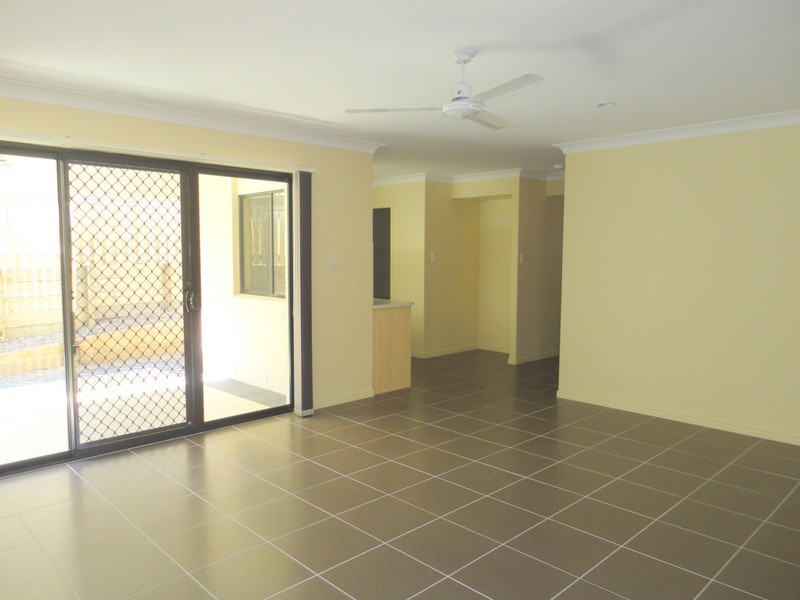 11 Wildflower Circuit, Upper Coomera QLD 4209