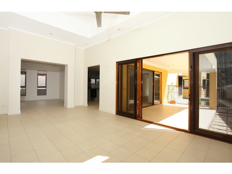 4 Ripple Court, Coomera Waters QLD 4209