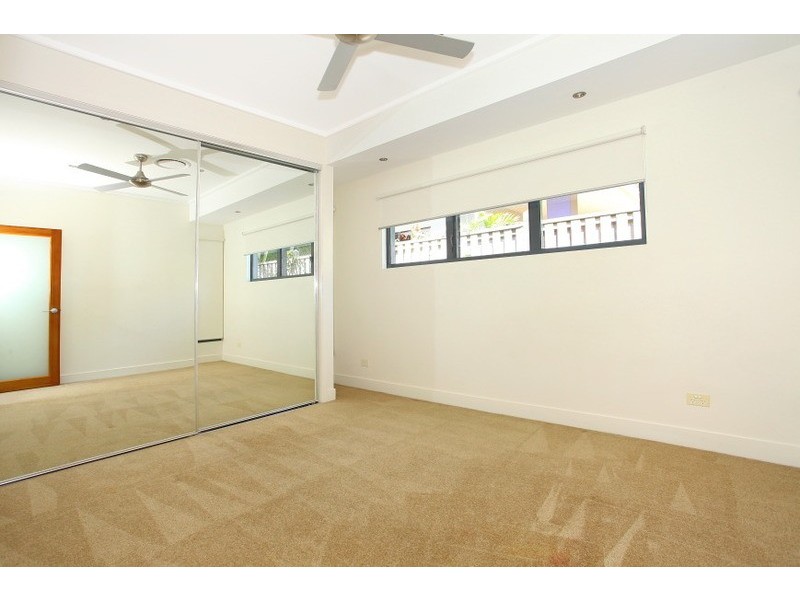 4 Ripple Court, Coomera Waters QLD 4209