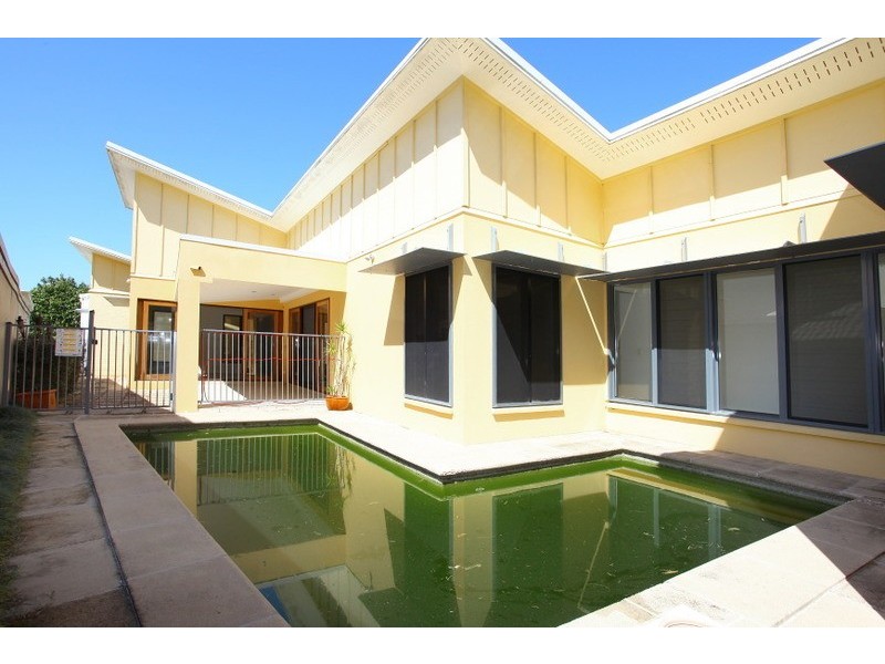 4 Ripple Court, Coomera Waters QLD 4209