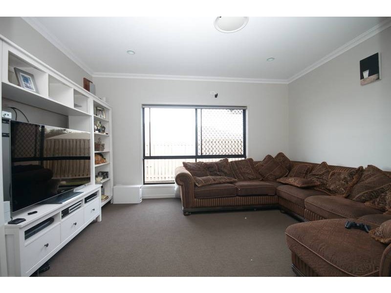 8 McDowall Court, Coomera QLD 4209