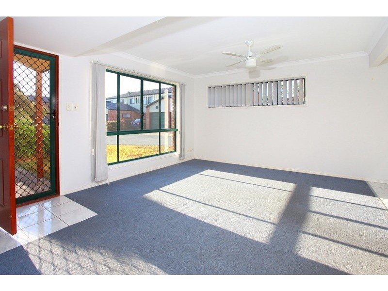 21/1 Koala Town Road, Upper Coomera QLD 4209