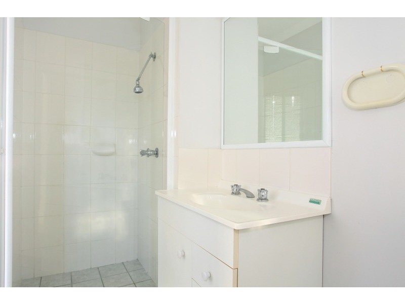 21/1 Koala Town Road, Upper Coomera QLD 4209