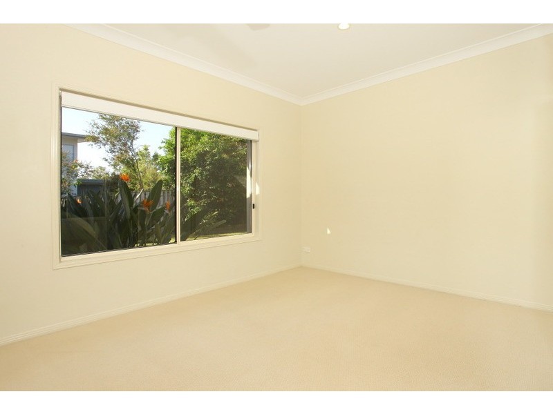 6 Picnic Creek Drive, Coomera QLD 4209