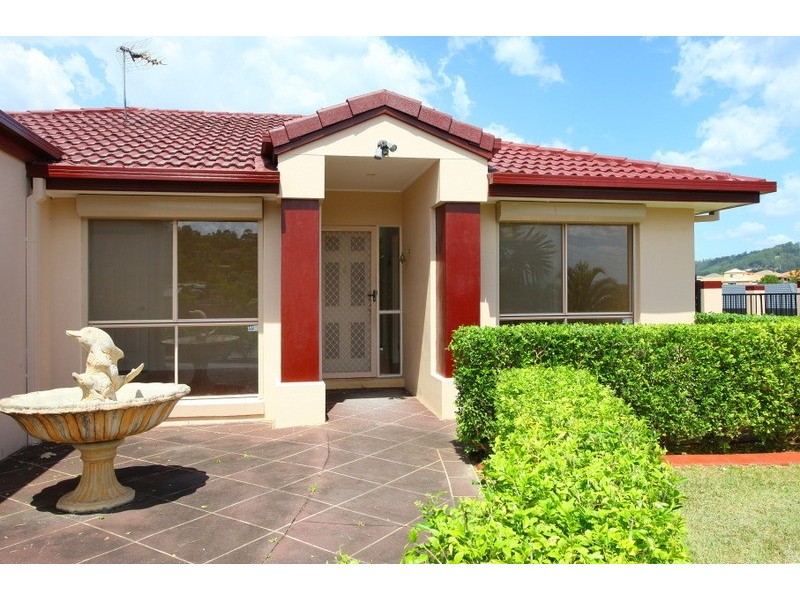 3 Laysan Crescent, Oxenford QLD 4210