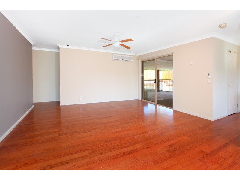 3 Laysan Crescent, Oxenford QLD 4210