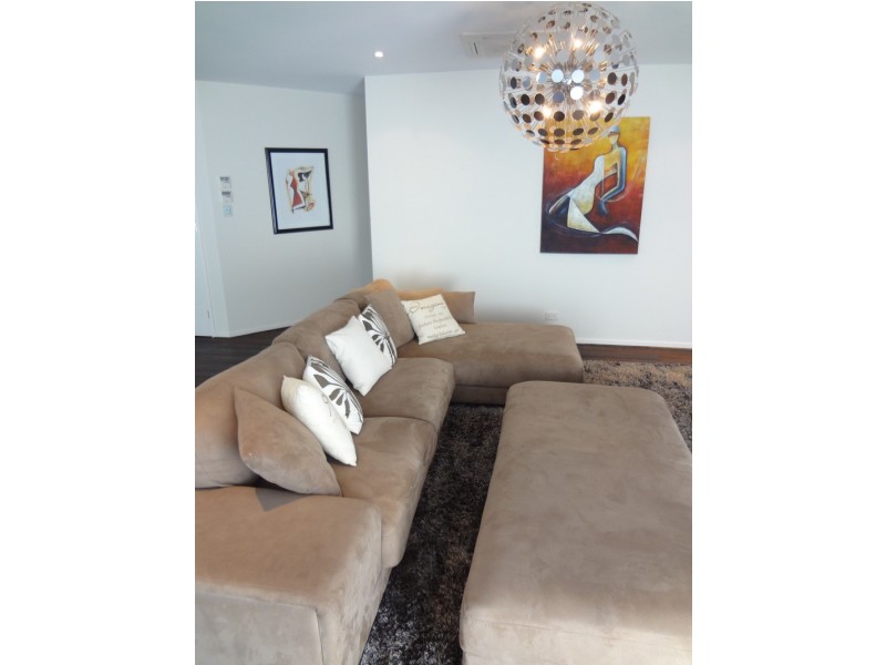 18 Hans Street, Upper Coomera QLD 4209