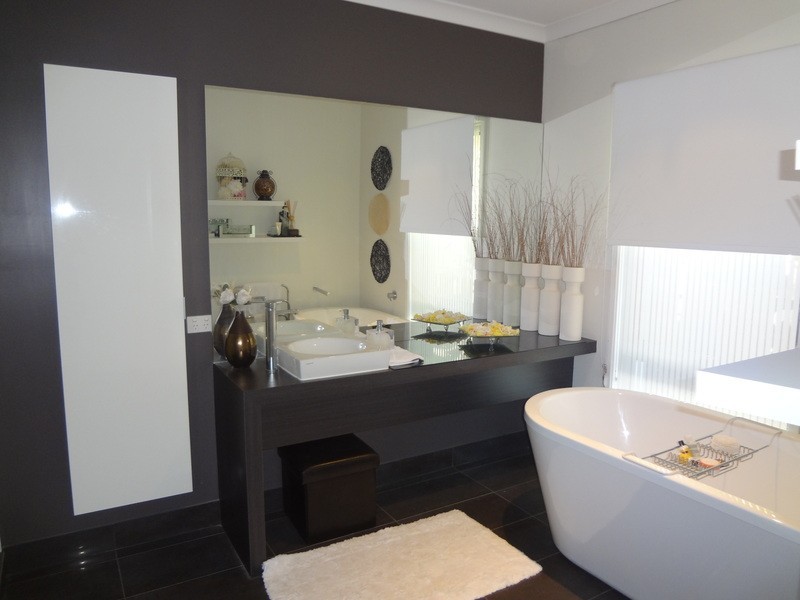 18 Hans Street, Upper Coomera QLD 4209