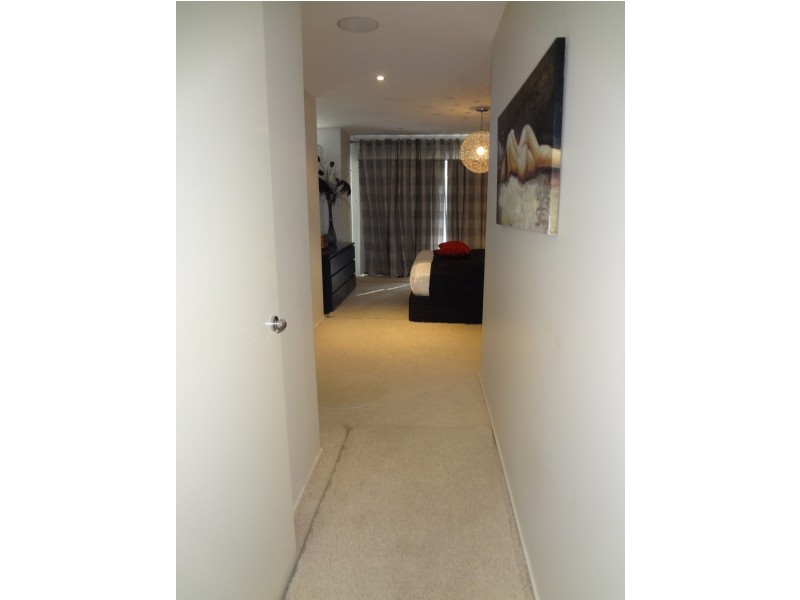 18 Hans Street, Upper Coomera QLD 4209