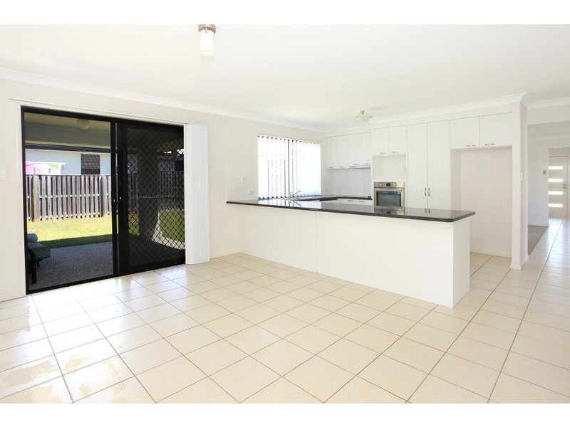 28 Barrington Street, Upper Coomera QLD 4209