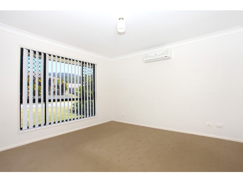 28 Barrington Street, Upper Coomera QLD 4209