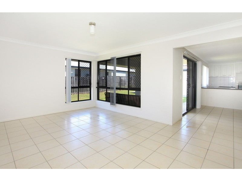 28 Barrington Street, Upper Coomera QLD 4209