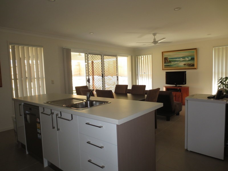 7 Santa Clara rise, Upper Coomera QLD 4209
