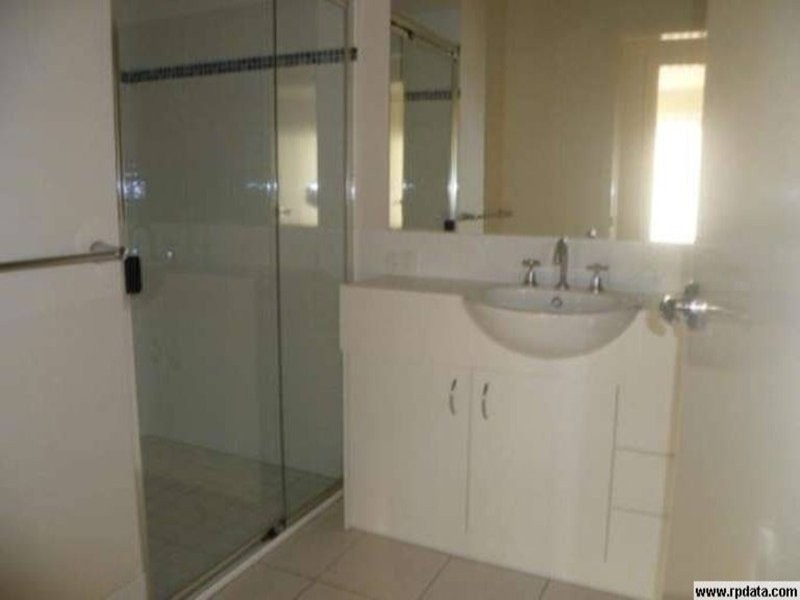 3/23 Park Esplanade, Coomera QLD 4209