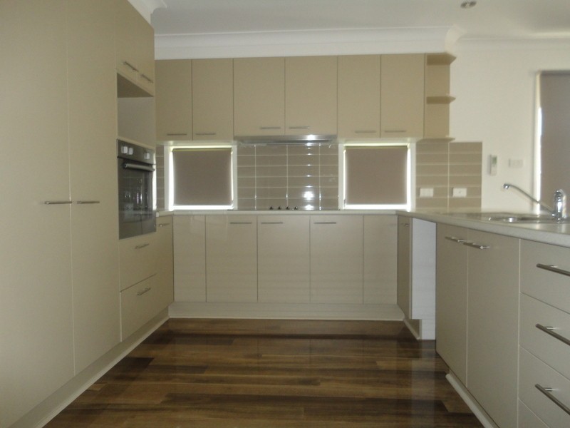 6 Merivale Avenue, Ormeau Hills QLD 4208