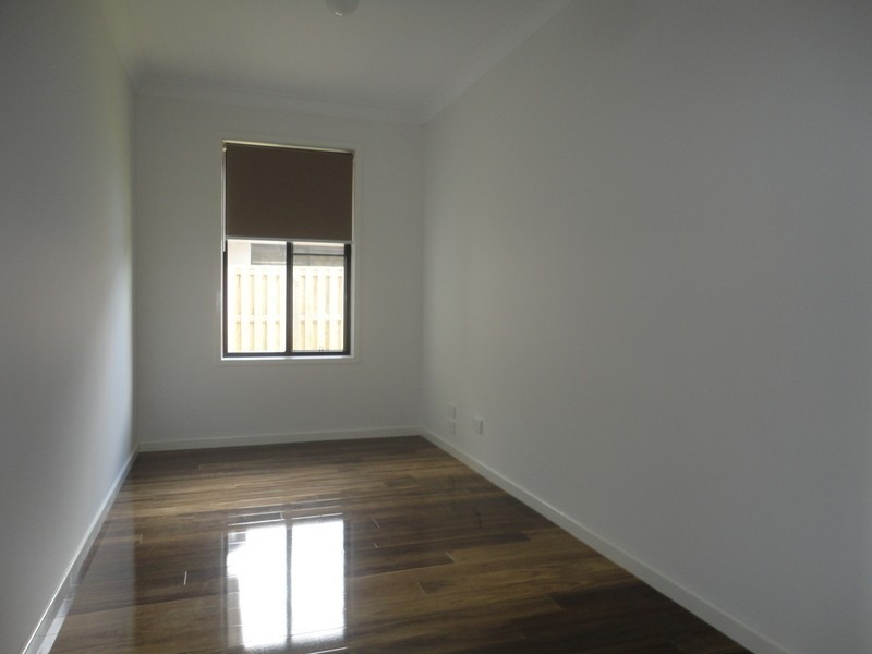 6 Merivale Avenue, Ormeau Hills QLD 4208