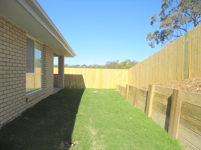 41 Winchester Crescent, Pimpama QLD 4209