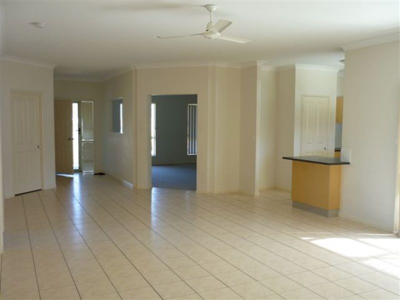 5 Waterclover Drive, Upper Coomera QLD 4209