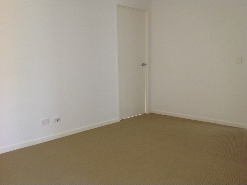 2/10 Careel Close, Helensvale QLD 4212