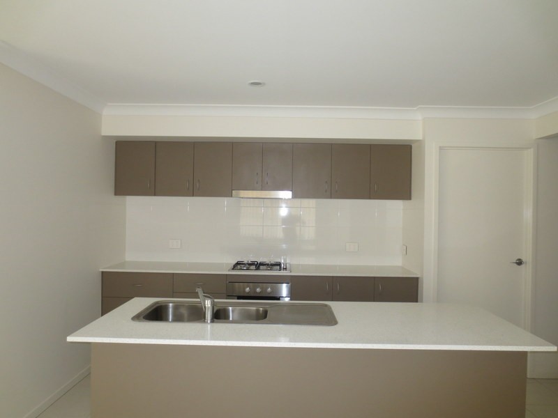 18 Pimpama Rivers Drive, Ormeau QLD 4208