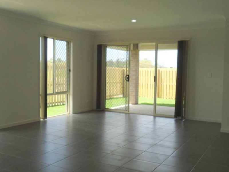 23 Pyrite street, Pimpama QLD 4209