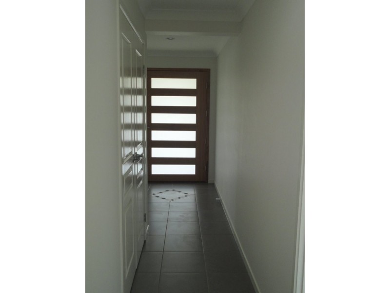 23 Pyrite street, Pimpama QLD 4209