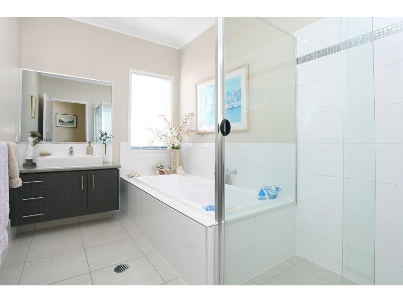 16 Kulki Way, Coomera QLD 4209