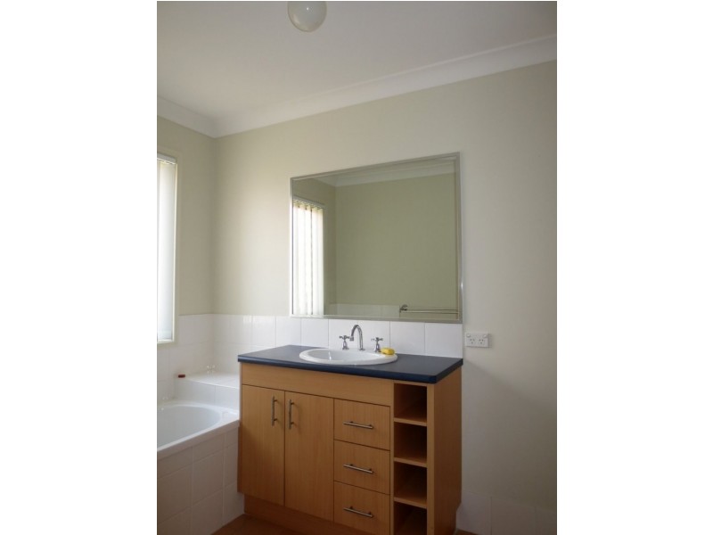 3 Serin Street, Upper Coomera QLD 4209